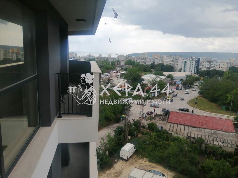 Продавам двустаен с морска панорама кв. Левски-0