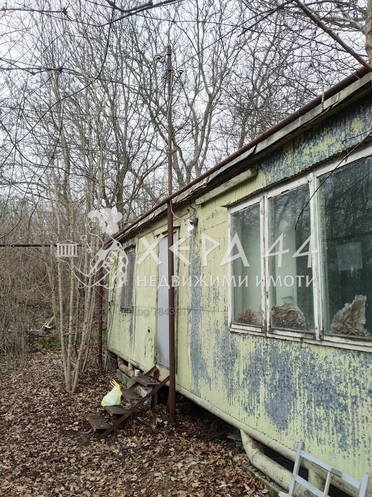 Парцел в с. Долище-0
