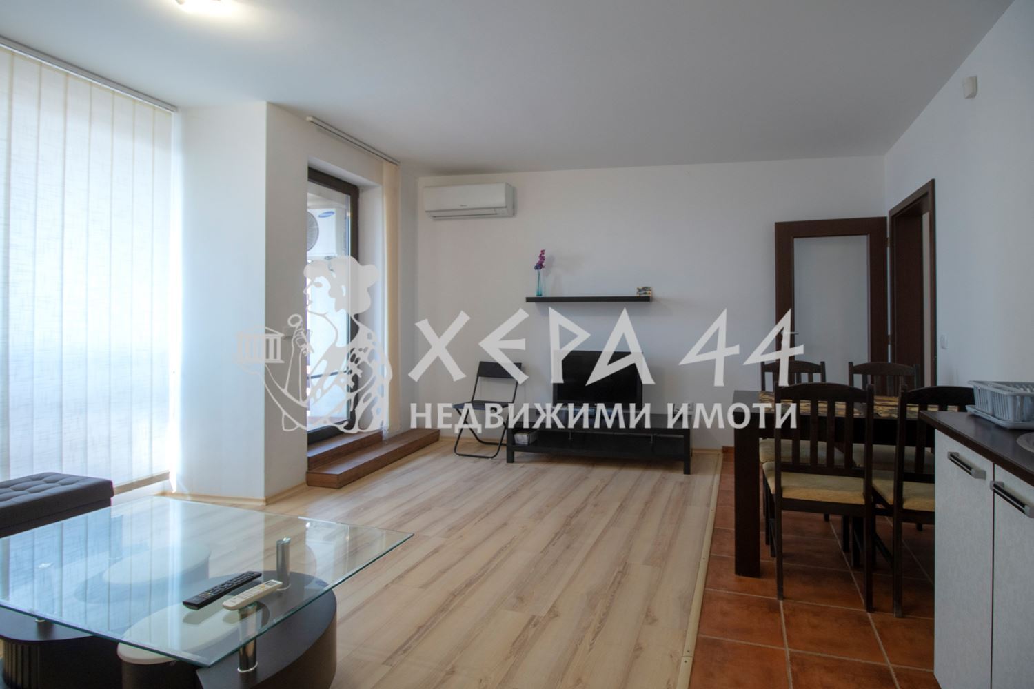 Двустаен, обзаведен апартамент за продажба в гр. Балчик, общ. Добрич!-0