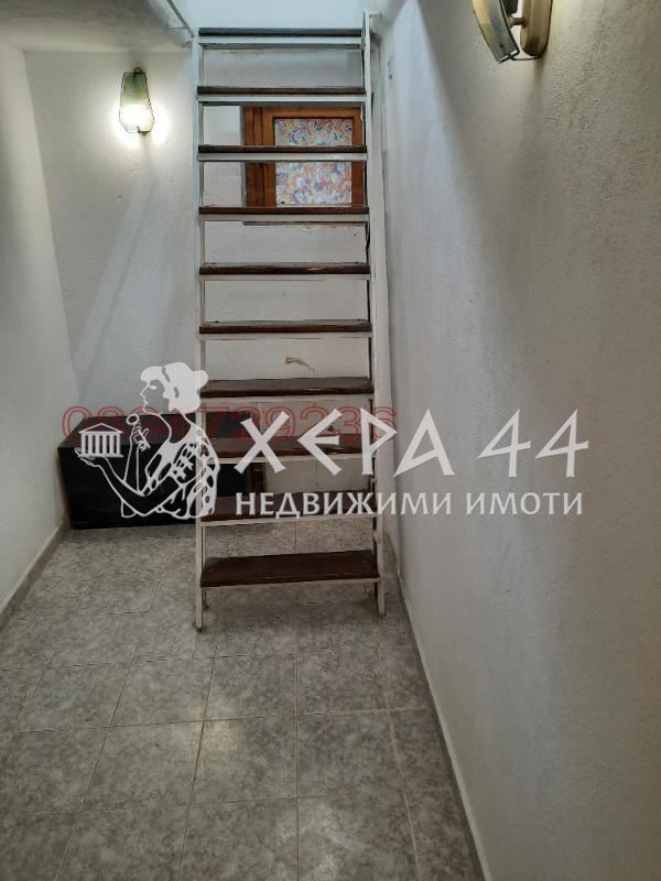 Магазин в района на Патриарха-0