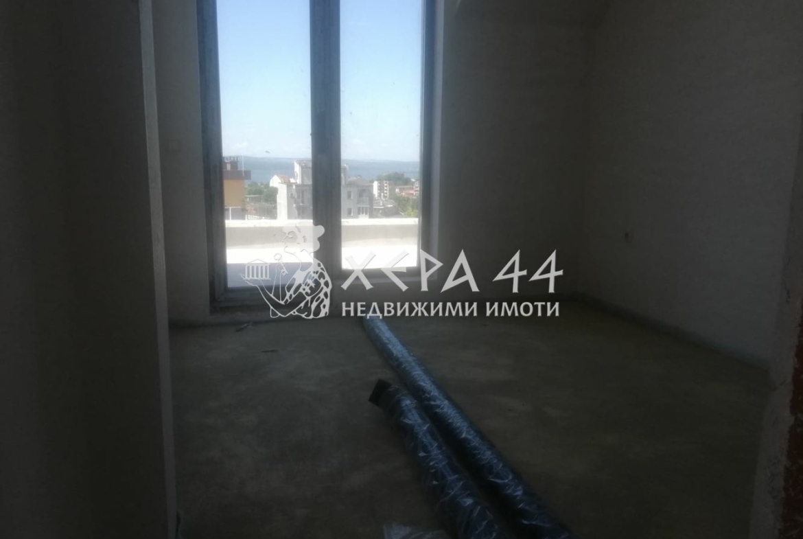Продавам апартамент с панорама-0