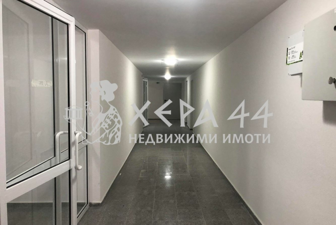 Ексклузивно! Двустаен, западен апартамент с АКТ 16 за продажба в жк'' Левски'', гр. Варна!-0