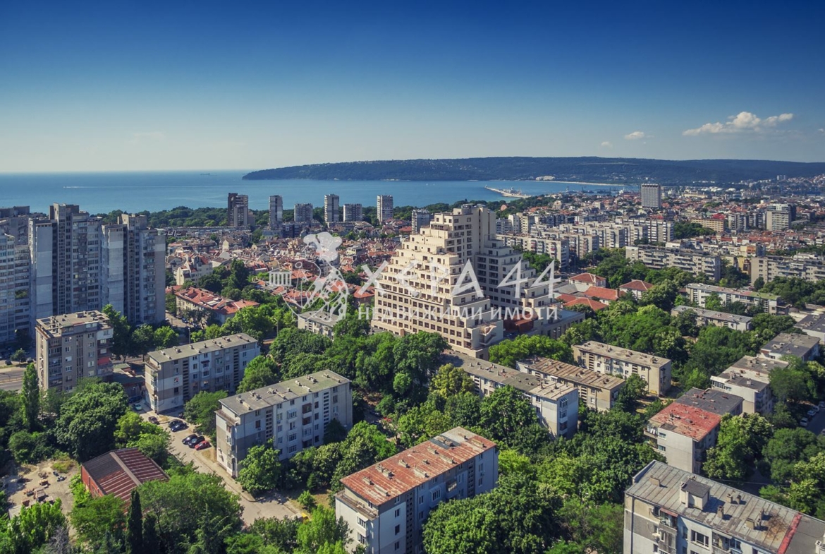  ПродаваМ тристаен апартамент с морска панорама!-0