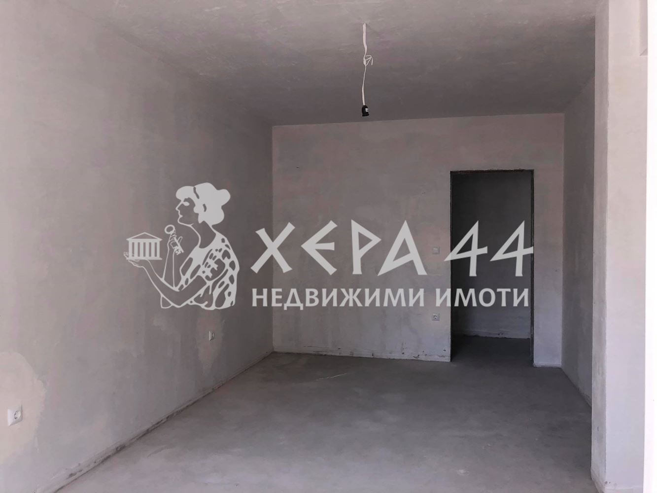 Ексклузивно! Двустаен, западен апартамент с АКТ 16 за продажба в жк'' Левски'', гр. Варна!-0