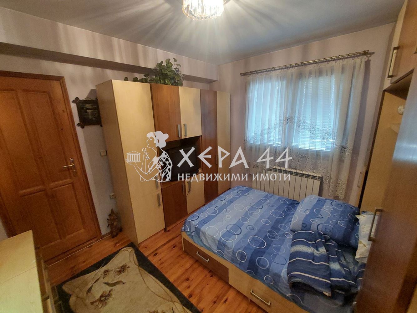 Продава къща в центъра на Добрич-0