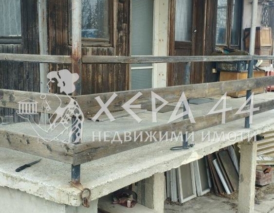 Къща в с.Китка-0