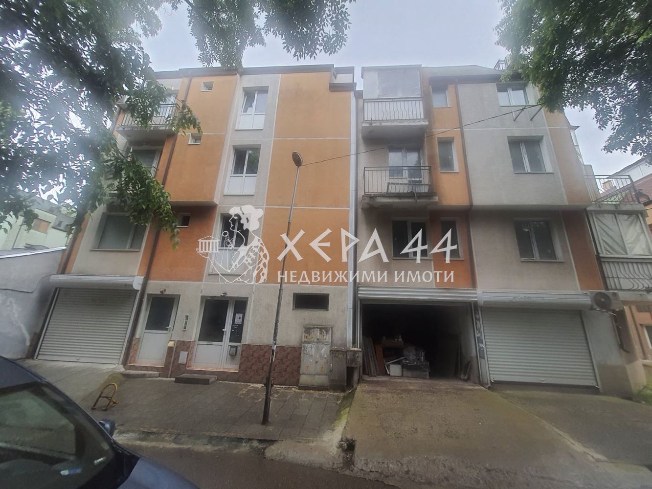 Продавам гараж Колхозен пазар - 0