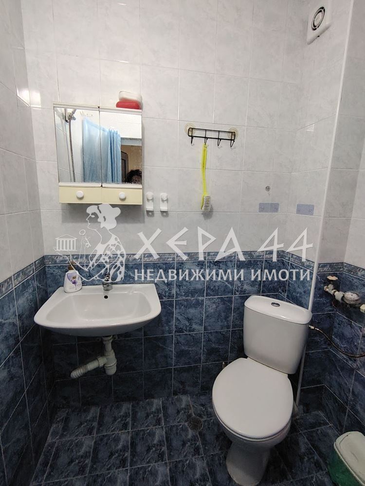 Продава просторен и светъл тристаен на метри от Медицински университет - 0