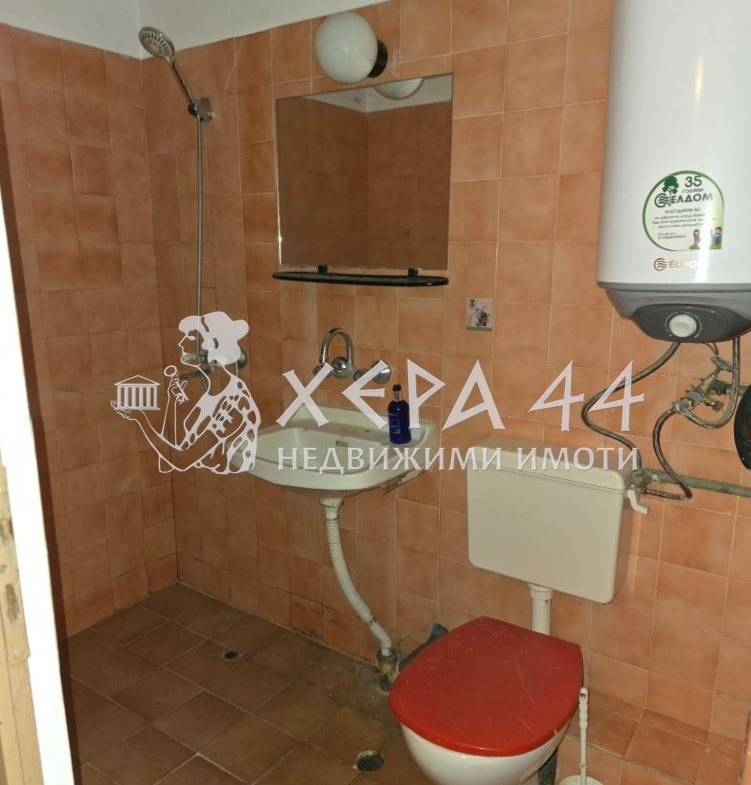 Тристаен апартамент в кв. Левски - 0