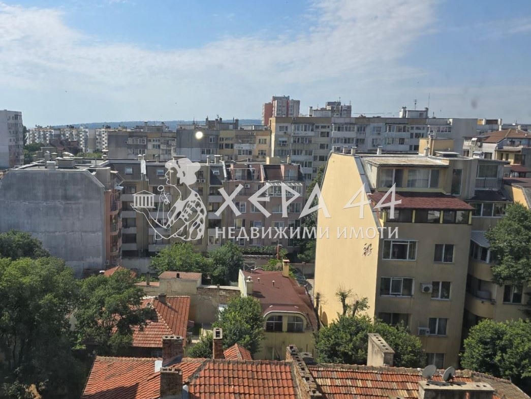 Тристаен апартамент в кв. Левски - 0