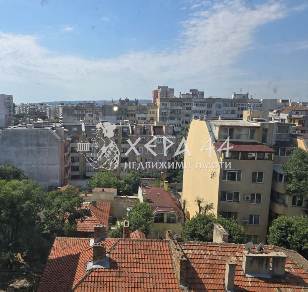 Тристаен апартамент в кв. Левски - 0