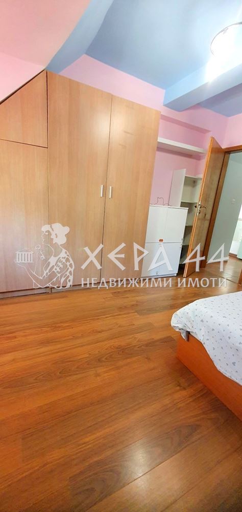 Двустаен апартамент в Цветен квартал - 0