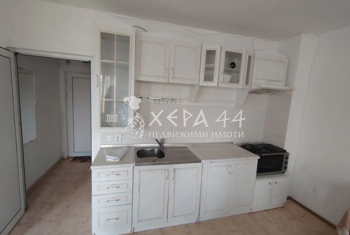 Продава 3стаен Окръжна болница Генералите - 0