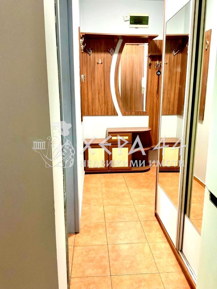 Двустаен апартамент в Цветен квартал - 0