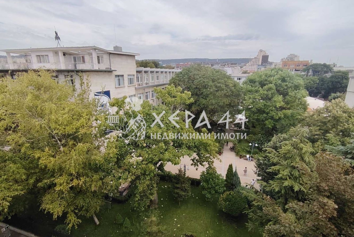 Продава 3стаен Окръжна болница Генералите - 0