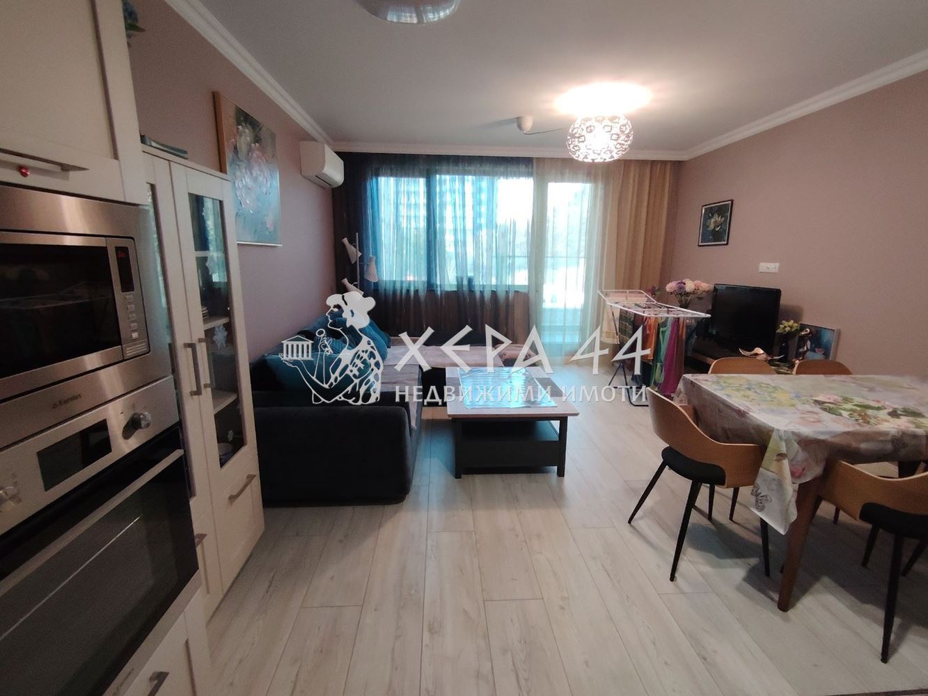 Продавам 3стаен в комплекс "Симфония" - 0