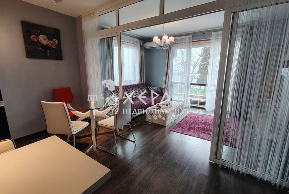 3стаен луксозен Галата с морска панорама - 0