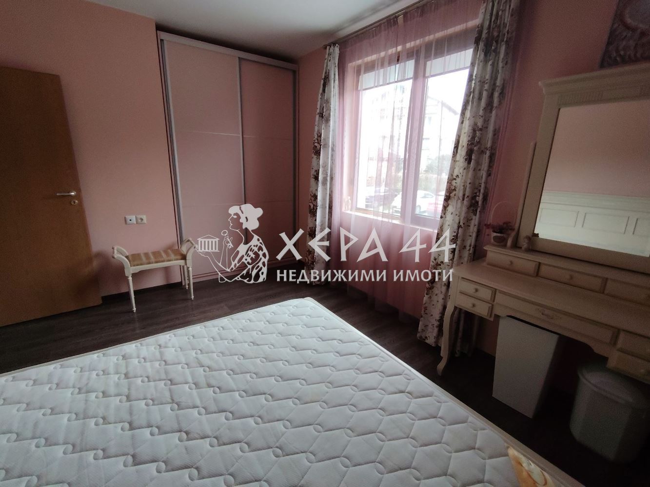 3стаен луксозен Галата с морска панорама - 0