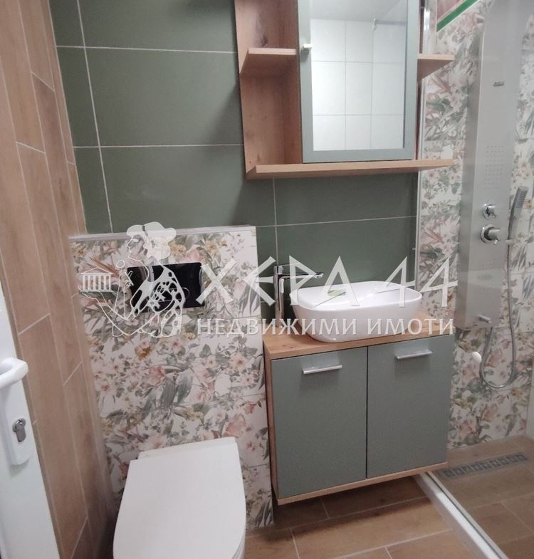продавам 2стаен нов панел, напълно обзаведен - 0